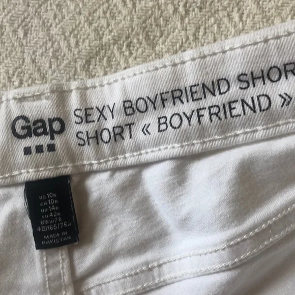Gap Boyfriend white Shorts - Picture 9 of 10